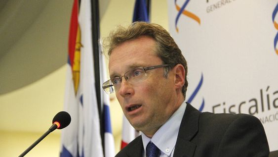 imagen de “Múltiples irregularidades”, beneficios a privados y un manejo desprolijo del dinero complican a Sendic y a ocho jerarcas de Ancap imagen de “Múltiples irregularidades”, beneficios a privados y un manejo desprolijo del dinero complican a Sendic y a ocho jerarcas de Ancap