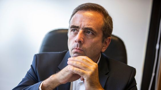 Sebastián Andújar en su oficina del Anexo del Palacio Legislativo Sebastián Andújar en su oficina del Anexo del Palacio Legislativo