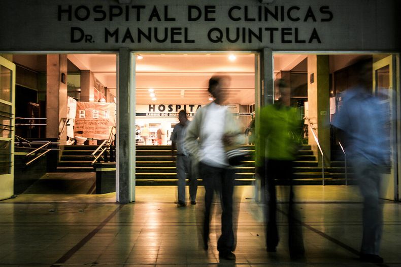 Hospital de Clínicas. Foto: Javier Calvelo / adhocFOTOS