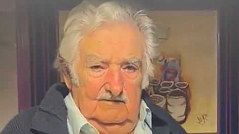 imagen de Mujica opinó que Milei como presidente puede terminar como De la Rúa