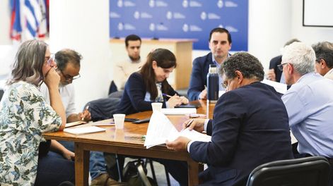 La negociación del sector salud, en su cierre. Foto: SMU