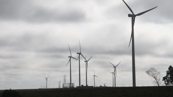 imagen de El gobierno y la Utec crean centro de formación en operación y mantenimiento de energías renovables; aspiran a alumnado regional imagen de El gobierno y la Utec crean centro de formación en operación y mantenimiento de energías renovables; aspiran a alumnado regional