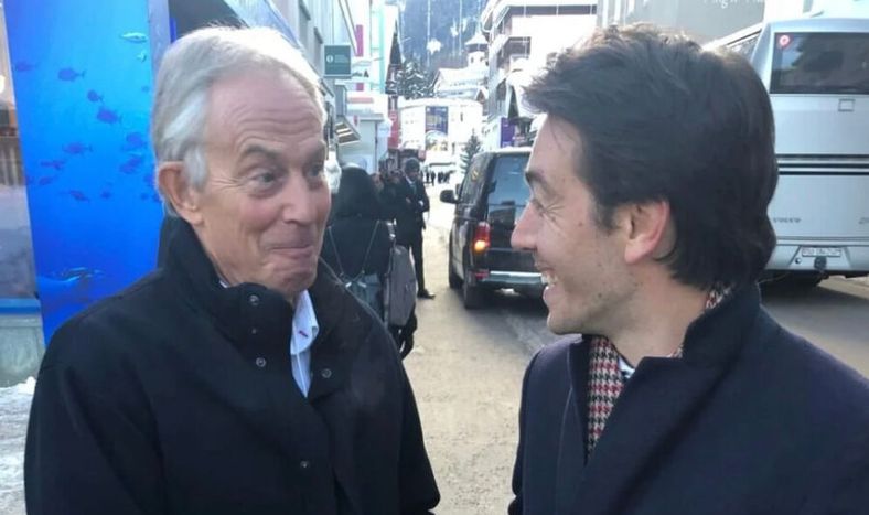 Sartori junto al exprimer ministro británico Tony Blair