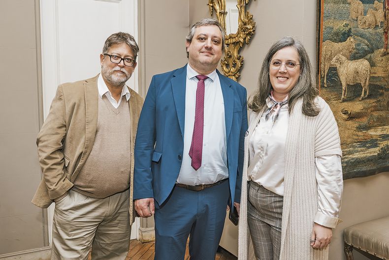 Juan Baubeta, Nicolás González y Patricia Vidal.