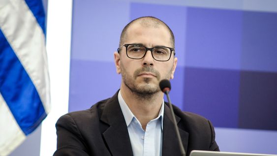 Juan Andrés Roballo durante un Consejo de Ministros abierto en Playa Pascual Juan Andrés Roballo durante un Consejo de Ministros abierto en Playa Pascual