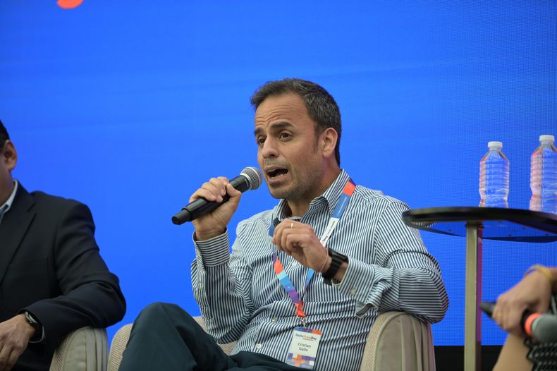 Cristian Gallo Acosta durante el Roche Press Day, en Ciudad de México.