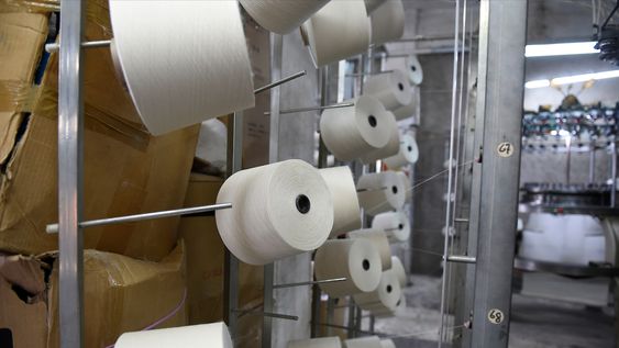 Una industria textil en el Parque Tecnológico Industrial del Cerro. Una industria textil en el Parque Tecnológico Industrial del Cerro.