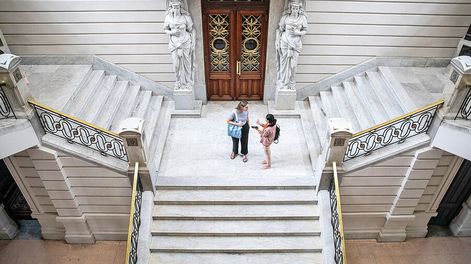 Búsqueda | Facultad de Derecho en Montevideo. Foto: Mauricio Zina, adhocFOTOS