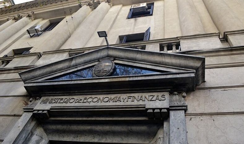 imagen de Tras el salto de un año atrás, el “riesgo país” está en mínimos