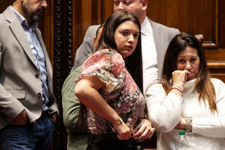 Julieta Sierra en la Cámara de Diputados del Palacio Legislativo en Montevideo.