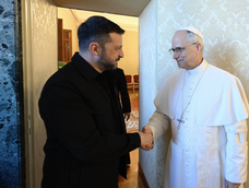 Volodímir Zelenski y León XIV se reunieron en Castel Gandolfo Volodímir Zelenski y León XIV se reunieron en Castel Gandolfo