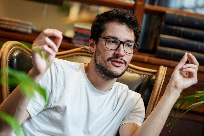 Emanuel Bremermann durante la entrevista con Búsqueda.