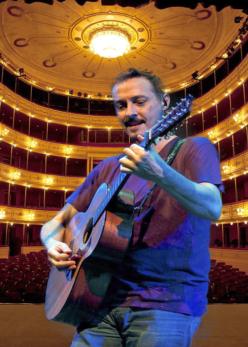 imagen de “El intérprete termina recreando el estado primigenio de las canciones”