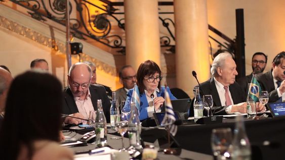 Los ministros de Seguridad e Interior del Mercosur buscan unirse ante una epidemia de fentanilo que amenaza expandirse a Sudamérica Los ministros de Seguridad e Interior del Mercosur buscan unirse ante una epidemia de fentanilo que amenaza expandirse a Sudamérica