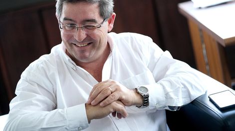 Leonardo Cipriani, en su despacho en la sede de ASSE. Fotos de la entrevista: Javier Calvelo / adhocFOTOS