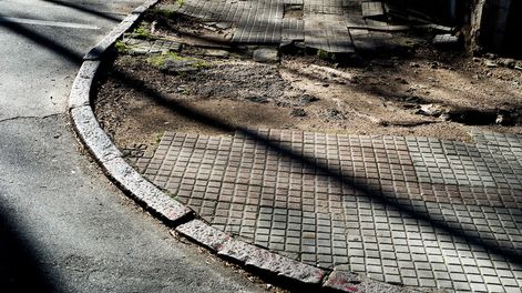 imagen de Municipios lidian con veredas rotas, poda de árboles y hasta asentamientos y reclamos por la inseguridad; piden más recursos