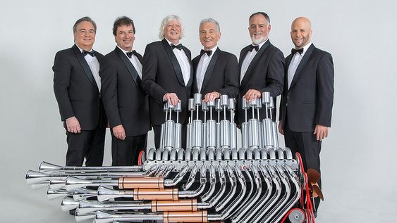 La formación 2019 de Les Luthiers: Carlos López Puccio, Jorge Maronna, Roberto Antier, Tomás Mayer-Wolf, Martín O’Connor y Horacio Turano