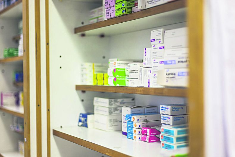 imagen de Plan del gobierno electo para reducir juicios por medicamentos tiene “buena intención”, pero es similar a otros que fracasaron