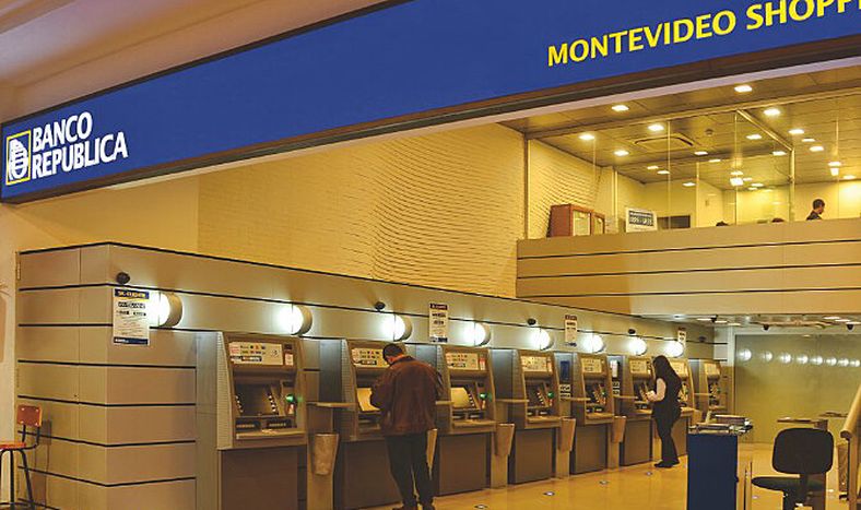 Una sucursal del Banco República