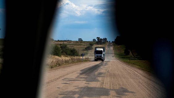 El transporte carretero de carga es uno de los sectores con mayor informalidad. Foto: Pablo La Rosa / adhocFOTOS El transporte carretero de carga es uno de los sectores con mayor informalidad. Foto: Pablo La Rosa / adhocFOTOS