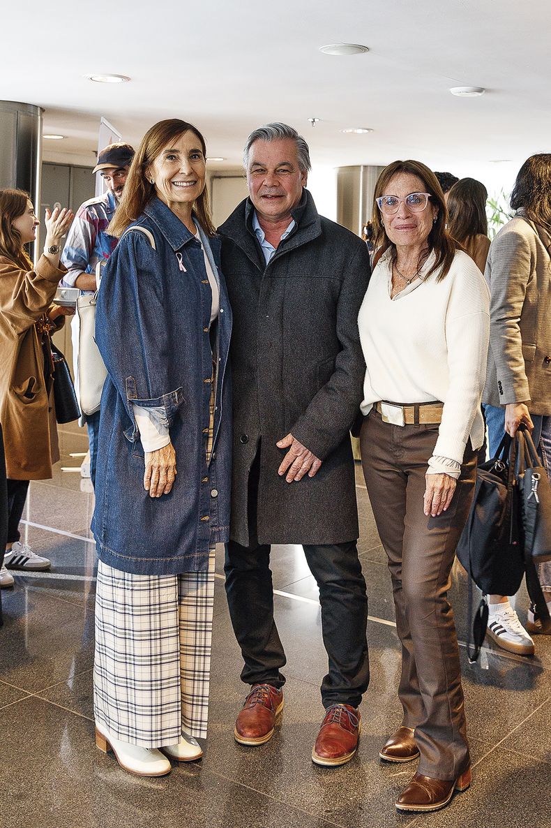 María Noel Zubillaga, Alberto del Campo y Rosario Gueçaimburu.