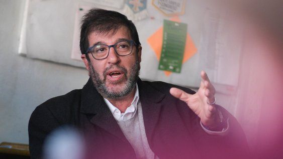 Fernando Pereira. Fernando Pereira.