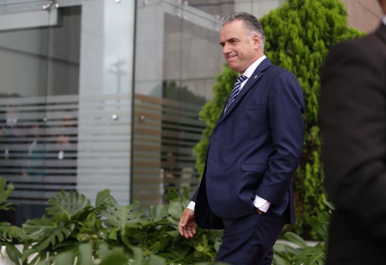 Yamandú Orsi en la cumbre de la Cumbre de Estados Latinoamericanos y Caribeños (Celac).