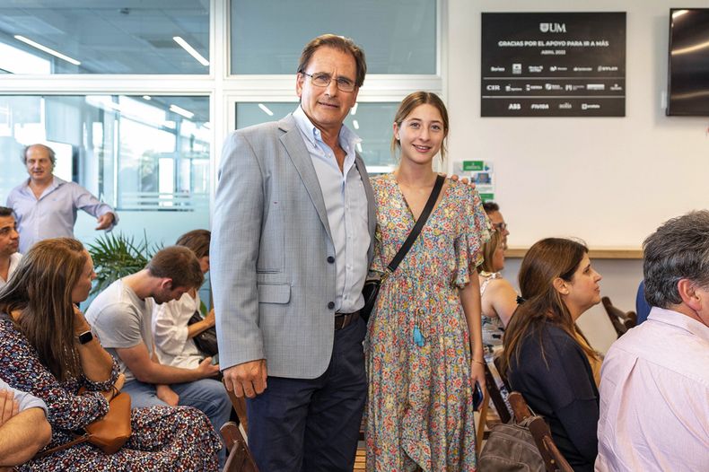 Hernán Ciganda con María de León