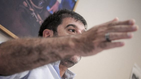 Fernando Pereira en la sede del Frente Amplio en Montevideo. Foto: Javier Calvelo / adhocFOTOS Fernando Pereira en la sede del Frente Amplio en Montevideo. Foto: Javier Calvelo / adhocFOTOS