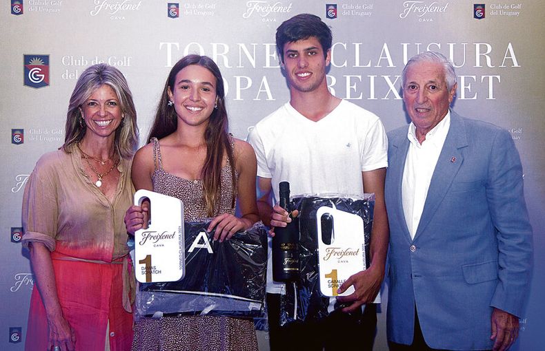 María Noel Coates, María Paz Marqués, Matías Baldomir y Gonzalo Etcheverry. Foto: Valentina Weikert