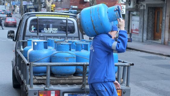 Distribución de Riogas. Foto: Garrafas. Foto: Pablo Vignali / adhocFOTOS Distribución de Riogas. Foto: Garrafas. Foto: Pablo Vignali / adhocFOTOS