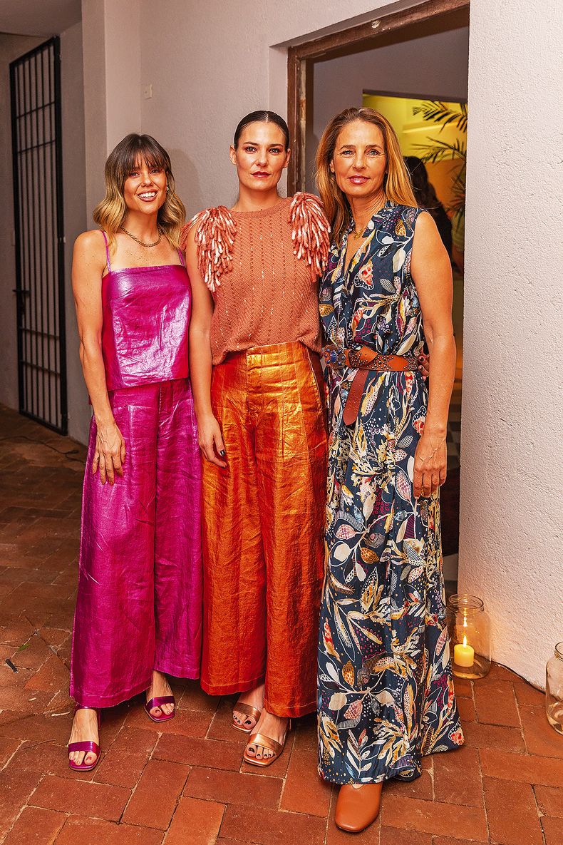 Popi Dougall, Mercedes Bordeu e Inés Peralta Ramos