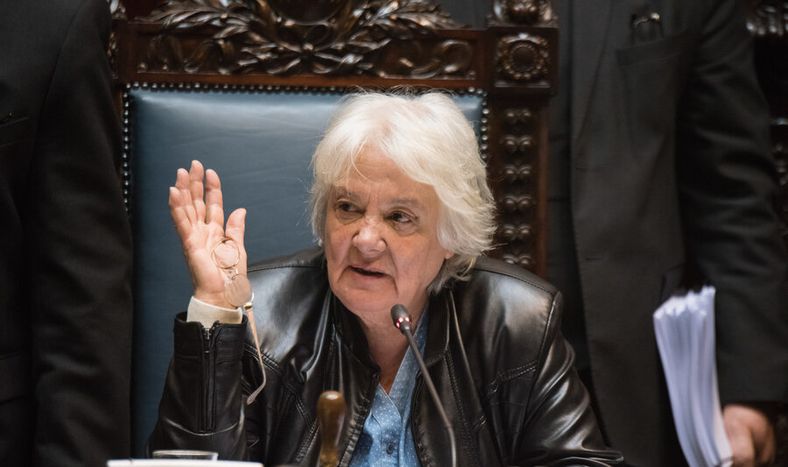imagen de Un informe jurídico solicitado por la vicepresidenta critica  la observación del Tribunal de Cuentas al subsidio de Sendic