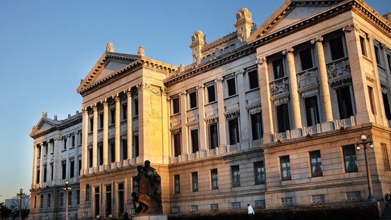 Palacio Legislativo. Foto: Pablo Vignali / adhocFOTOS Palacio Legislativo. Foto: Pablo Vignali / adhocFOTOS