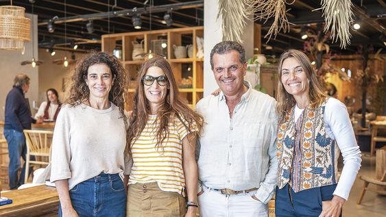 Directora de Garden Week Carina Martínez, paisajista Paquita Romano, director de Garden Week Fernando Bianco y paisajista María Gomensoro Directora de Garden Week Carina Martínez, paisajista Paquita Romano, director de Garden Week Fernando Bianco y paisajista María Gomensoro