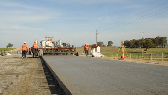 Obras en la Ruta 5, que fueron financiadas mediante el mecanismo Crema. Foto: Presidencia Obras en la Ruta 5, que fueron financiadas mediante el mecanismo Crema. Foto: Presidencia