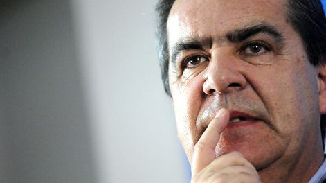 El exsenador Francisco Gallinal fue electo presidente con los votos de los ministros de la coalición. Foto: Javier Calvelo / adhocFOTOS