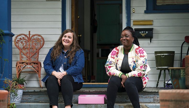 imagen de Cinco series que narran la experiencia millennial en primera persona