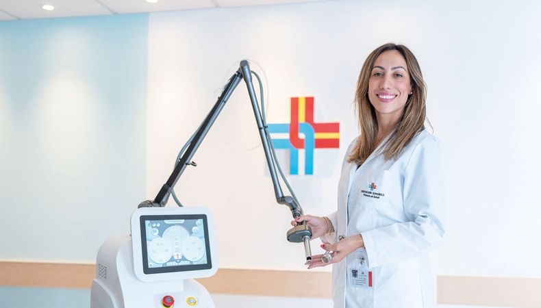 La ginecóloga Natalia Benavides lidera la Policlínica de Asesoramiento en Láser Ginecológico de la Asociación Española