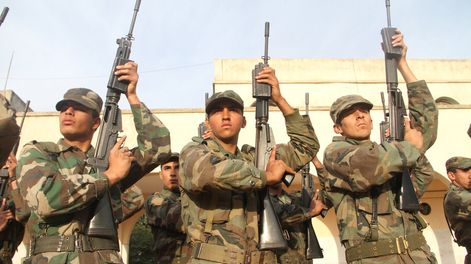 imagen de Soldados y marineros pueden ser cesados “sin expresión de causa”