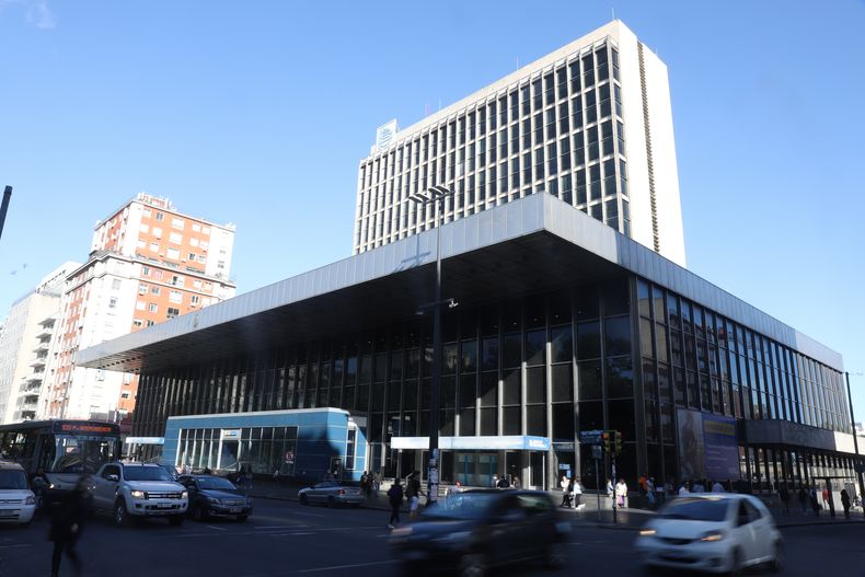 El BROU está “ordenado, sólido y rentable”, sostiene su presidente saliente