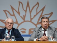 Mario Lubetkin y Gabriel Oddone tras la Comisión Especial para el Tratamiento y la Aprobación del Acuerdo de Asociación Mercosur-Unión Europea. Mario Lubetkin y Gabriel Oddone tras la Comisión Especial para el Tratamiento y la Aprobación del Acuerdo de Asociación Mercosur-Unión Europea.