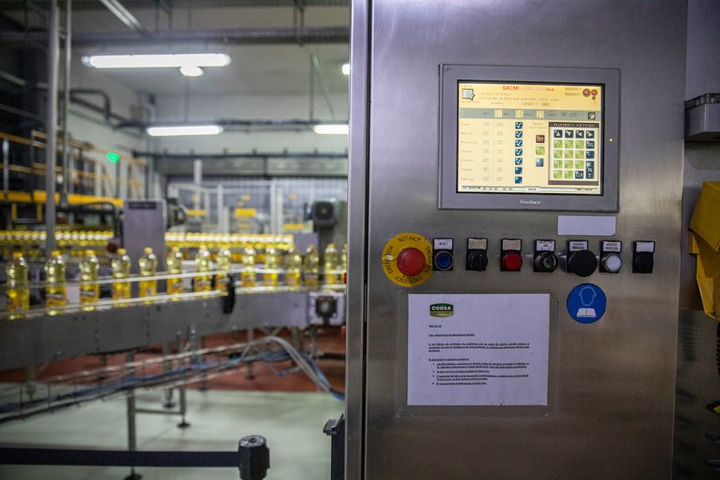 Una industria aceitera.