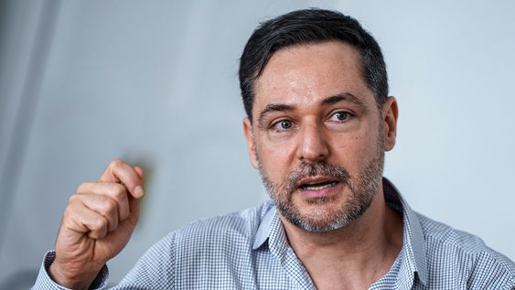 Por su especialización académica, Emiliano Rojido pasó a ser una de las voces en seguridad pública más consultadas por el gobierno. Por su especialización académica, Emiliano Rojido pasó a ser una de las voces en seguridad pública más consultadas por el gobierno.