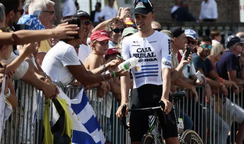 Thomas Silva durante una etapa de la Vuelta a España 2025.