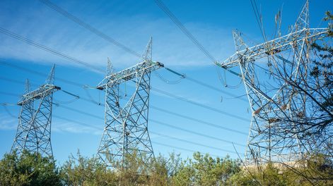 Tendido eléctrico de UTE. 