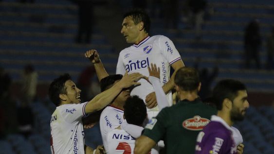 imagen de Nacional, a los pies de Ligüera para sobrevivir en el Uruguayo imagen de Nacional, a los pies de Ligüera para sobrevivir en el Uruguayo
