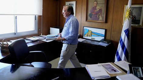 Búsqueda | Ministro de Transporte y Obras Públicas, José Luis Falero. Foto: Javier Calvelo, adhocFOTOS