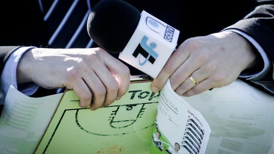 Tenfield es propietario de los derechos audiovisuales del fútbol uruguayo desde 1998 Tenfield es propietario de los derechos audiovisuales del fútbol uruguayo desde 1998