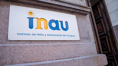 Sede central del Instituto del Niño y Adolescente del Uruguay (INAU).
